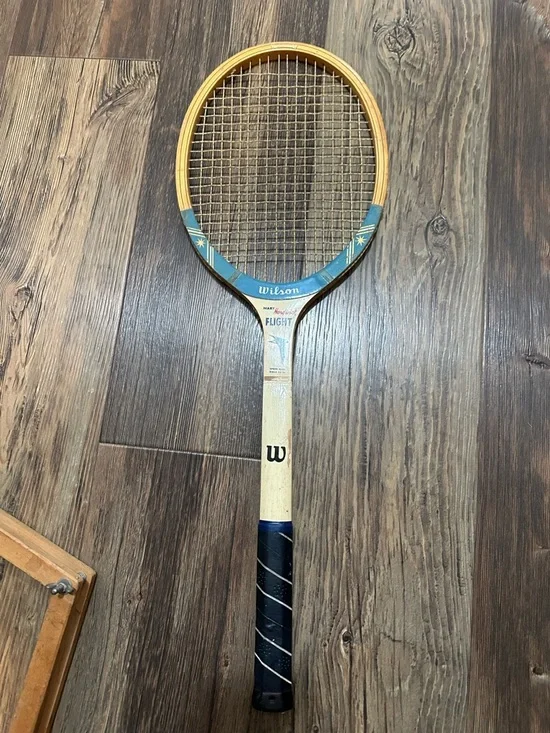 VTG Wilson Mary Hardwick FLIGHT speed flex wood tennis racket - Picture 3 of 8
